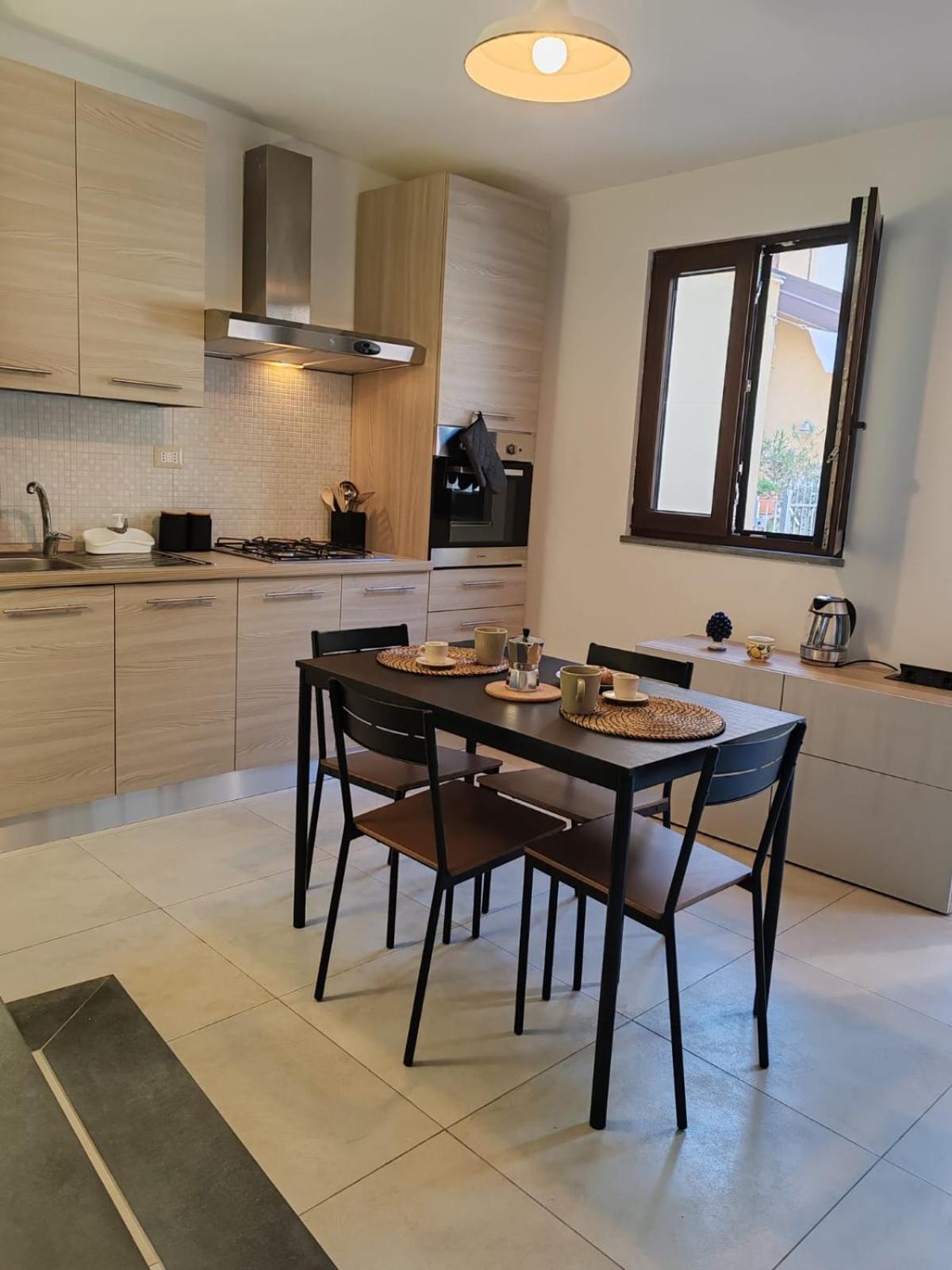 Etna Garden House: Oasis In The Heart Of Holiday home Catania