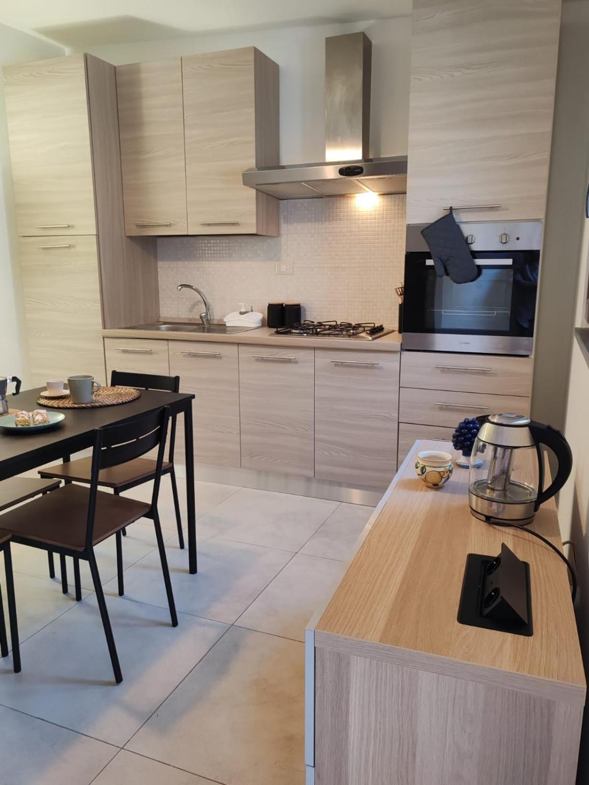 Etna Garden House: Oasis In The Heart Of * Catania